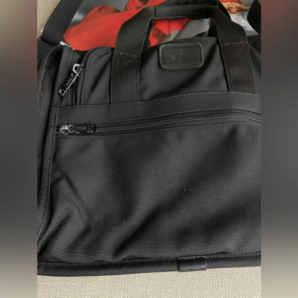 Tumi Slim Nylon Ballistic Mini Laptop Ipad Computer Travel Bag In Black